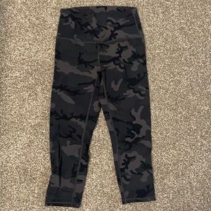 Zyia camo leggings.